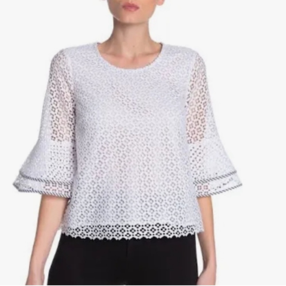 Draper James Lattice Double Bell eyelet Blouse excellent condition size 10